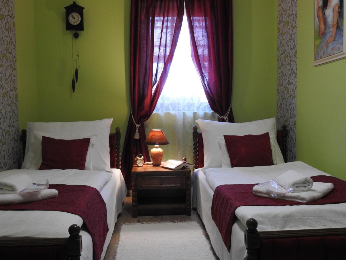Moezsi Apartman Tolna Экстерьер фото