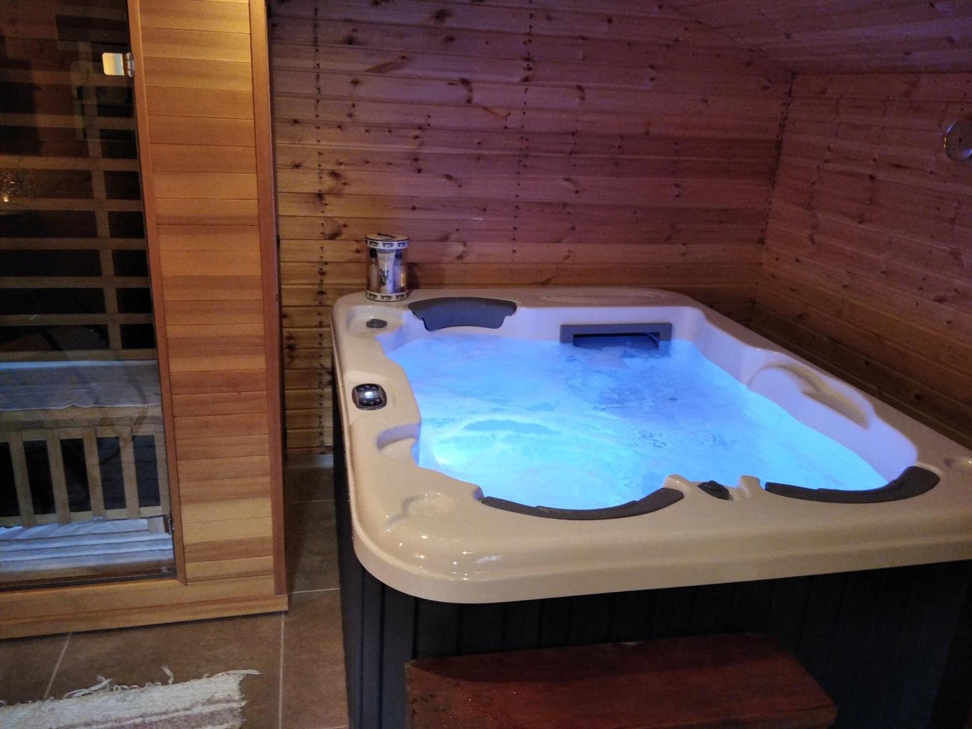 Moezsi Apartman Tolna Экстерьер фото